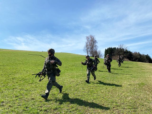 Bildgröße auf die Monitorauflösung (640x480 px) optimiert