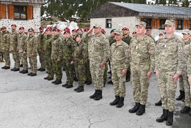 Bildgröße auf die Monitorauflösung (640x480 px) optimiert