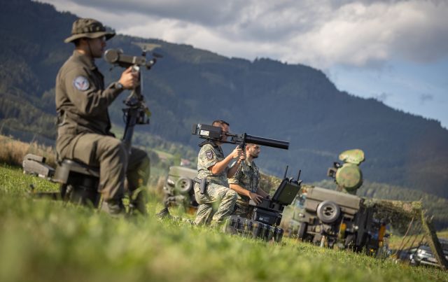 Bildgröße auf die Monitorauflösung (640x480 px) optimiert