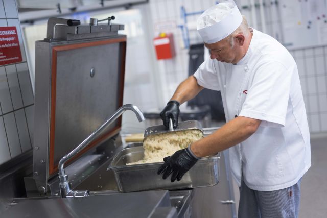 Bildgr&ouml;&szlig;e auf die Monitoraufl&ouml;sung (640x480 px) optimiert