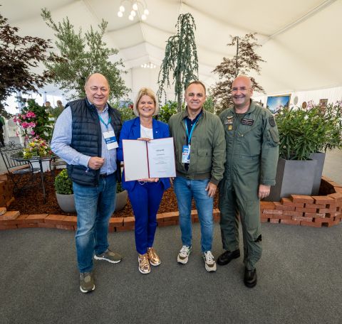 Bildgr&ouml;&szlig;e auf die Monitoraufl&ouml;sung (640x480 px) optimiert