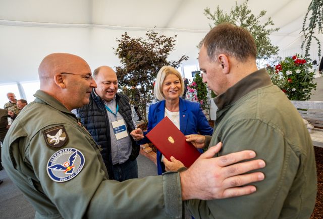 Bildgröße auf die Monitorauflösung (640x480 px) optimiert