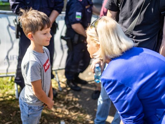 Bildgröße auf die Monitorauflösung (640x480 px) optimiert