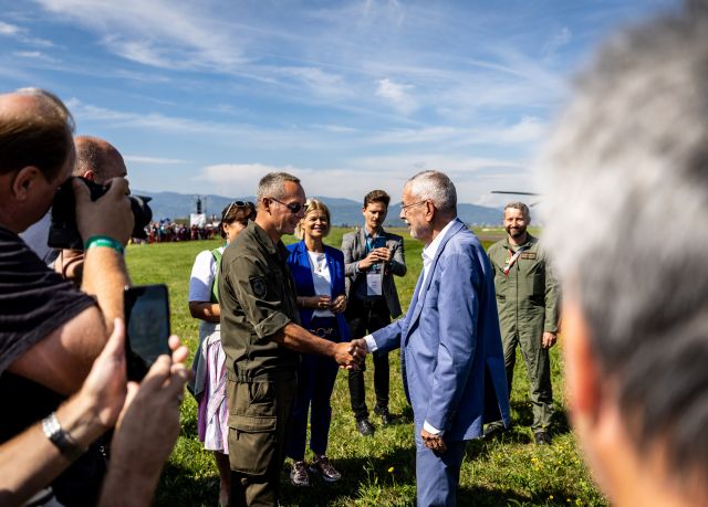 Bildgr&ouml;&szlig;e auf die Monitoraufl&ouml;sung (640x480 px) optimiert