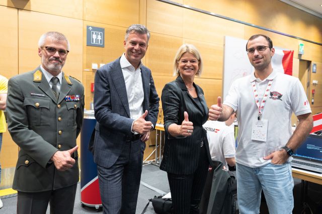 Bildgr&ouml;&szlig;e auf die Monitoraufl&ouml;sung (640x480 px) optimiert