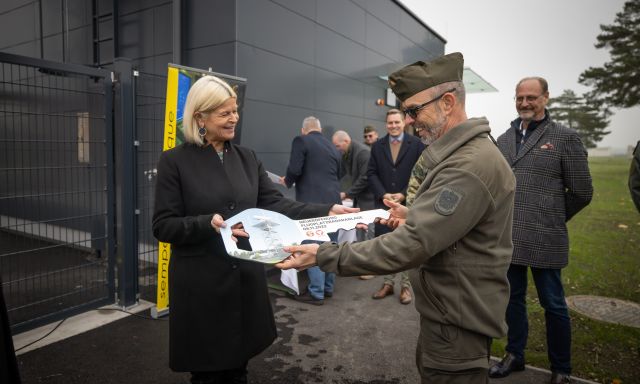 Bildgr&ouml;&szlig;e auf die Monitoraufl&ouml;sung (640x480 px) optimiert