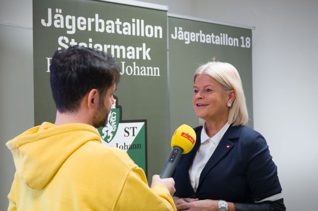 Bildgröße auf die Monitorauflösung (640x480 px) optimiert