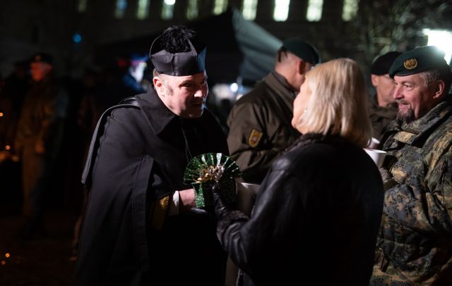 Bildgr&ouml;&szlig;e auf die Monitoraufl&ouml;sung (640x480 px) optimiert