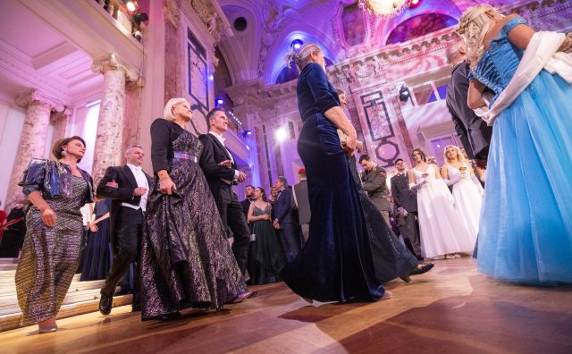 Bildgröße auf die Monitorauflösung (640x480 px) optimiert