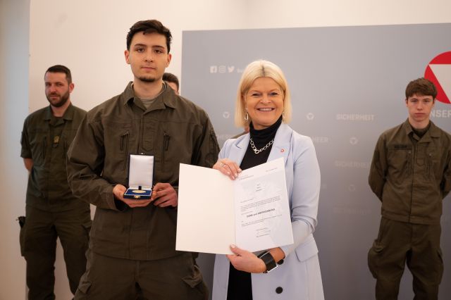 Bildgr&ouml;&szlig;e auf die Monitoraufl&ouml;sung (640x480 px) optimiert