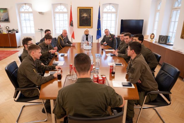 Bildgr&ouml;&szlig;e auf die Monitoraufl&ouml;sung (640x480 px) optimiert