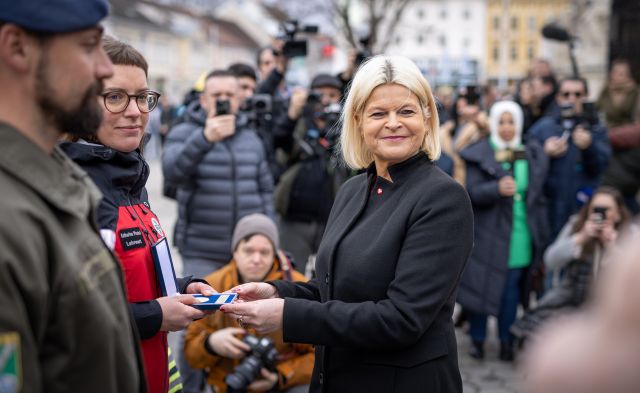 Bildgr&ouml;&szlig;e auf die Monitoraufl&ouml;sung (640x480 px) optimiert