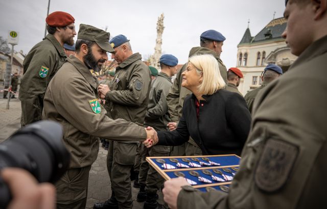 Bildgr&ouml;&szlig;e auf die Monitoraufl&ouml;sung (640x480 px) optimiert