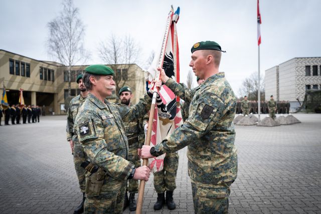 Bildgröße auf die Monitorauflösung (640x480 px) optimiert