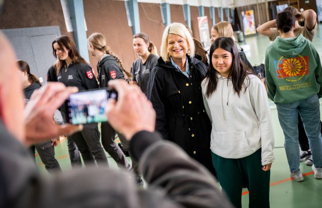 Bildgr&ouml;&szlig;e auf die Monitoraufl&ouml;sung (640x480 px) optimiert