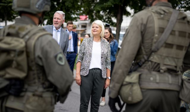 Bildgröße auf die Monitorauflösung (640x480 px) optimiert