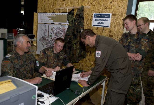 Bildgr&ouml;&szlig;e auf die Monitoraufl&ouml;sung (640x480 px) optimiert
