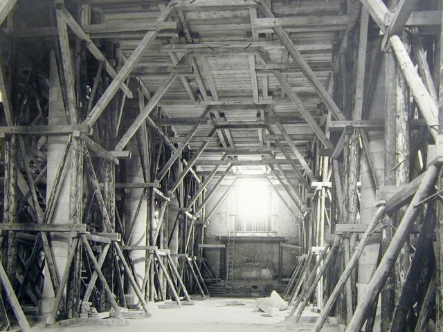 Bildgröße auf die Monitorauflösung (640x480 px) optimiert