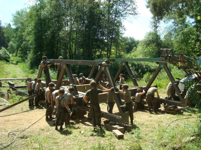 Bildgröße auf die Monitorauflösung (640x480 px) optimiert