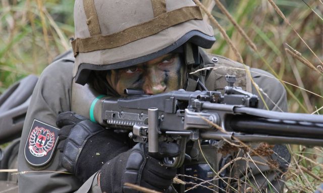 Bildgröße auf die Monitorauflösung (640x480 px) optimiert