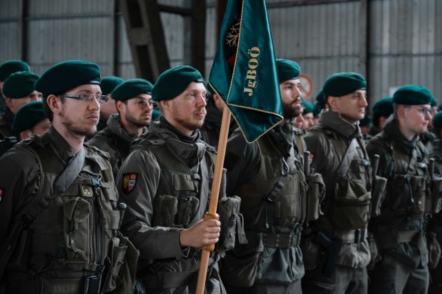 Bildgr&ouml;&szlig;e auf die Monitoraufl&ouml;sung (640x480 px) optimiert