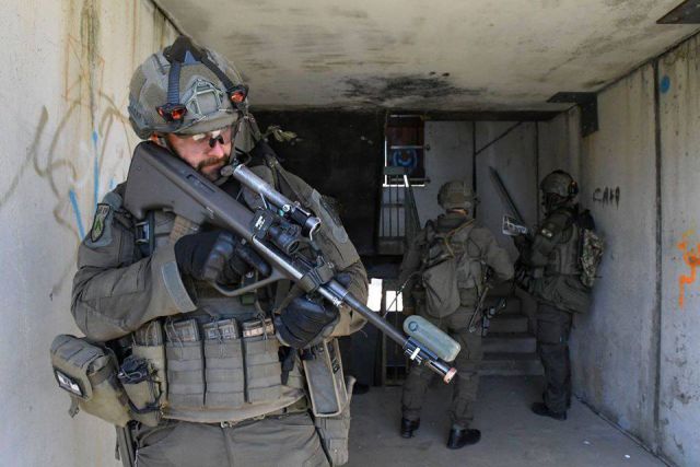 Bildgröße auf die Monitorauflösung (640x480 px) optimiert