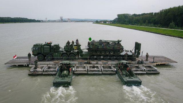 Bildgr&ouml;&szlig;e auf die Monitoraufl&ouml;sung (640x480 px) optimiert