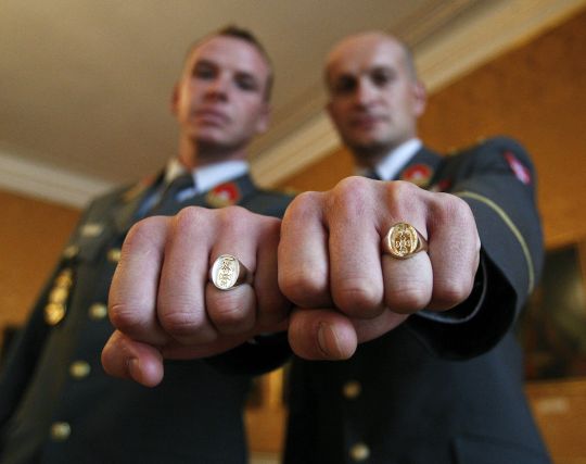 Bildgröße auf die Monitorauflösung (640x480 px) optimiert