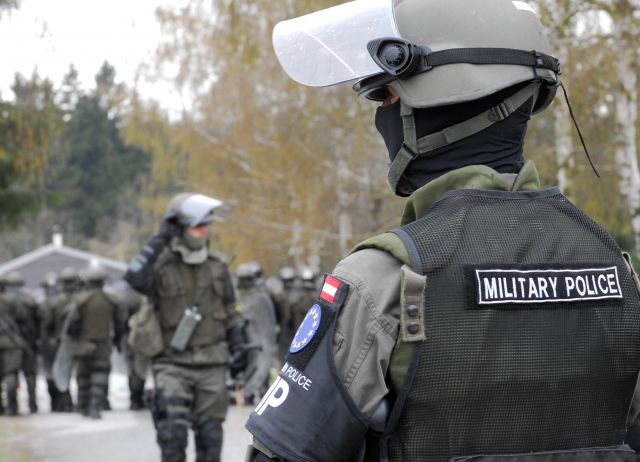 Bildgröße auf die Monitorauflösung (640x480 px) optimiert