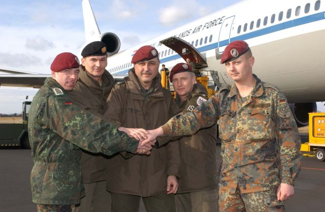 Bildname: abflug_er_1.jpg, momentane Bildgröße: 640x417 px Bildgröße auf die Monitorauflösung (640x480 px) optimiert