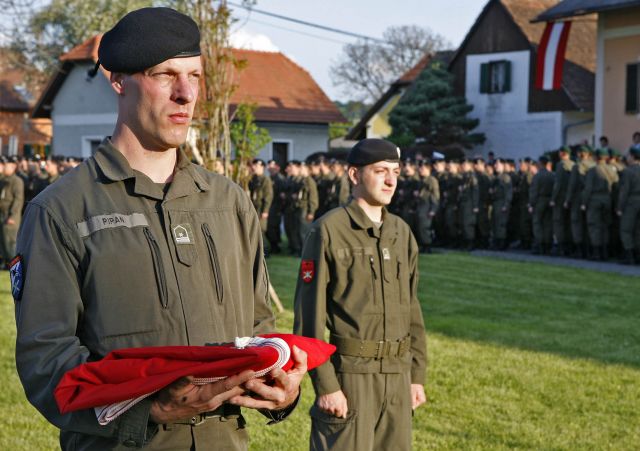 Bildgröße auf die Monitorauflösung (640x480 px) optimiert