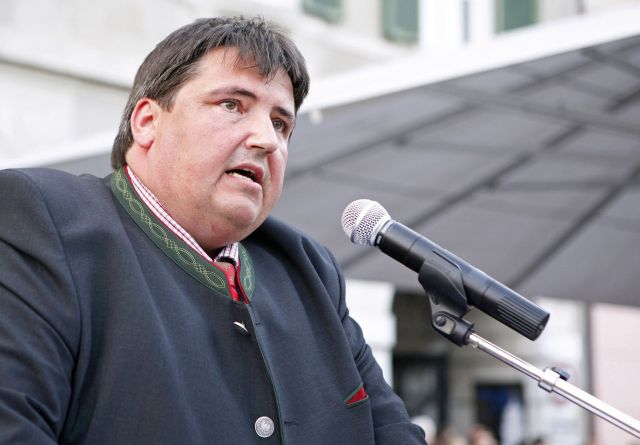 Bildgröße auf die Monitorauflösung (640x480 px) optimiert