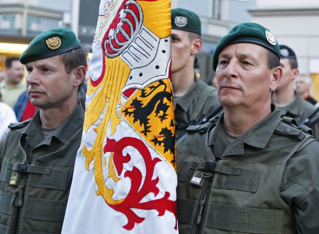 Bildgröße auf die Monitorauflösung (640x480 px) optimiert