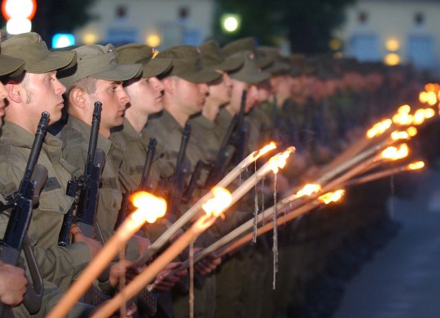 Bildgröße auf die Monitorauflösung (640x480 px) optimiert