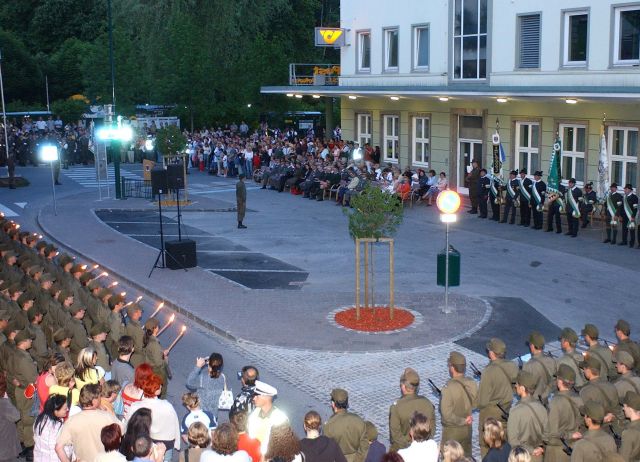 Bildname: ang_bad_aussee30.jpg, momentane Bildgröße: 640x462 px Bildgröße auf die Monitorauflösung (640x480 px) optimiert