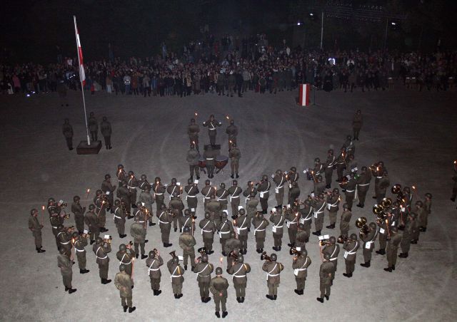 Bildgröße auf die Monitorauflösung (640x480 px) optimiert