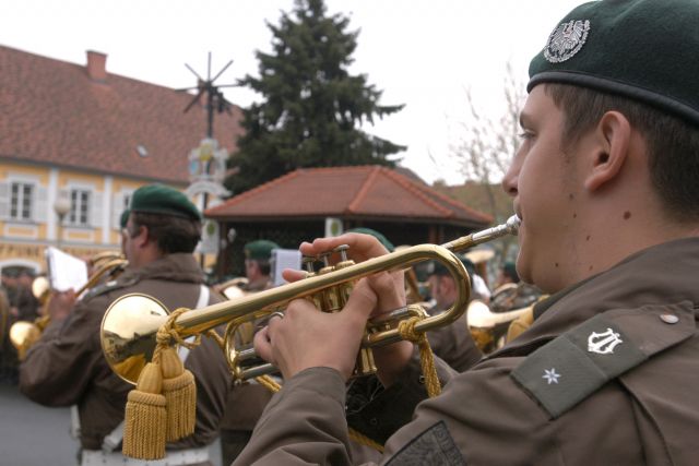 Bildgröße auf die Monitorauflösung (640x480 px) optimiert