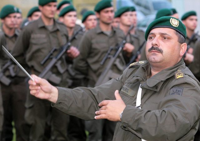 Bildgröße auf die Monitorauflösung (640x480 px) optimiert