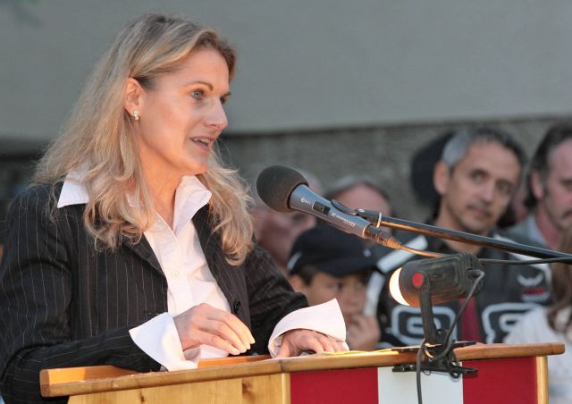 Bildgröße auf die Monitorauflösung (640x480 px) optimiert