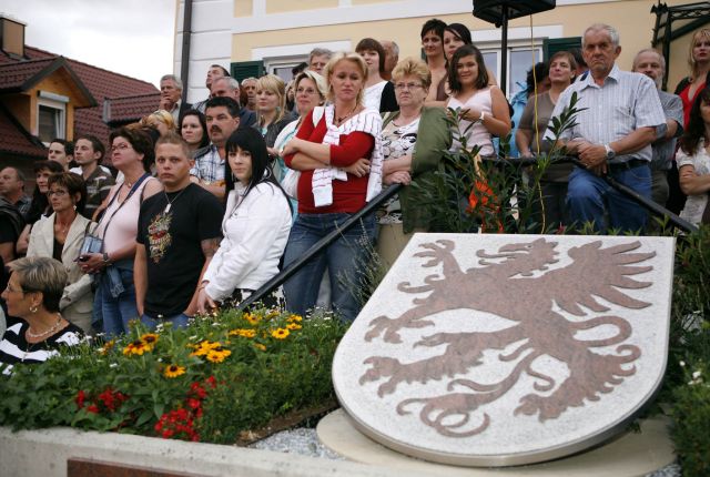 Bildgröße auf die Monitorauflösung (640x480 px) optimiert