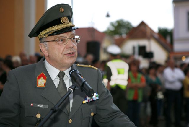 Bildgröße auf die Monitorauflösung (640x480 px) optimiert