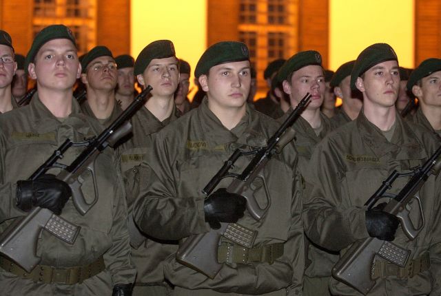 Bildgröße auf die Monitorauflösung (640x480 px) optimiert