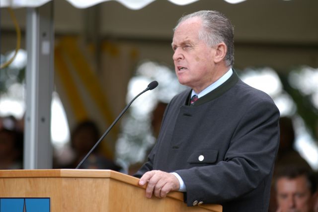 Bildgröße auf die Monitorauflösung (640x480 px) optimiert