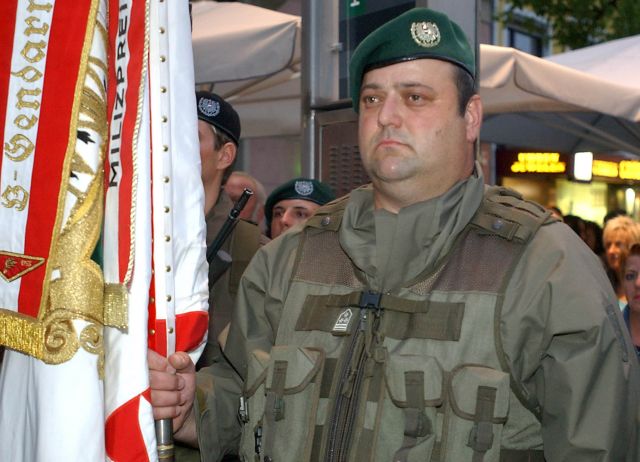 Bildgröße auf die Monitorauflösung (640x480 px) optimiert