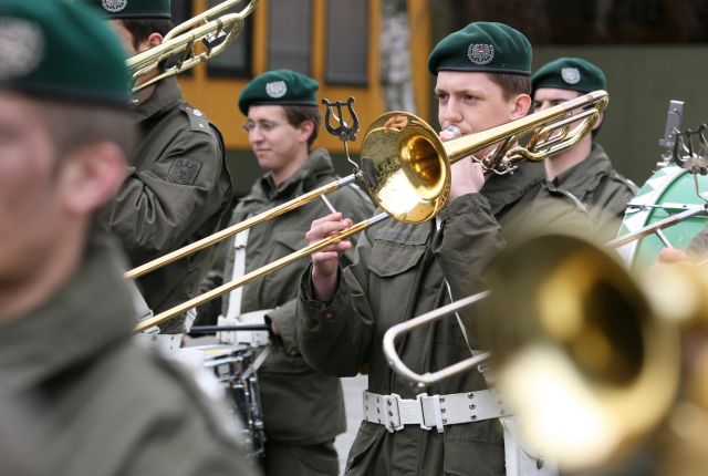 Bildgröße auf die Monitorauflösung (640x480 px) optimiert