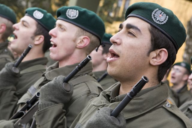 Bildgröße auf die Monitorauflösung (640x480 px) optimiert