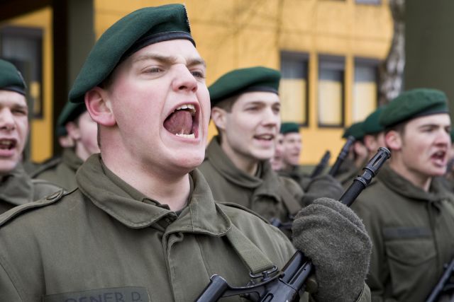 Bildgröße auf die Monitorauflösung (640x480 px) optimiert