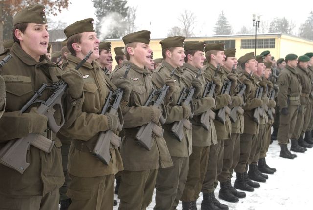 Bildgröße auf die Monitorauflösung (640x480 px) optimiert