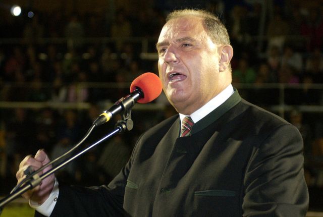 Bildname: ang_thoerl_043.jpg, momentane Bildgröße: 640x430 px Bildgröße auf die Monitorauflösung (640x480 px) optimiert