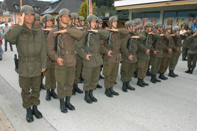 Bildname: ang_woerschach06_17.jpg, momentane Bildgröße: 640x427 px Bildgröße auf die Monitorauflösung (640x480 px) optimiert